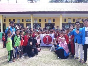 Sosialisasi PHBS di SD Binangga Oleh Mahasiswa KKN Untad Bersinergi Dengan Komunitas Turun Tangan Parigi