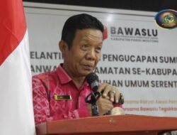 Pelantikan dan Pengambilan Sumpah Anggota Panwaslu, Samin: Diharapkan dapat bekerja Secara Profesional Sesuai Aturan yang Berlaku