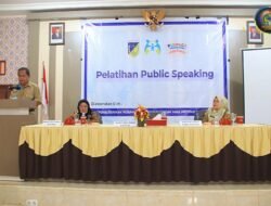 80 Peserta Organisasi Wanita Pemerintah dan PKK Parimo ikuti pelatihan Puspaga dan Public Speaking