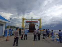 Amankan Pelabuhan Penyeberangan Taipa, Satgas Polair Chek Alat Keselamatan