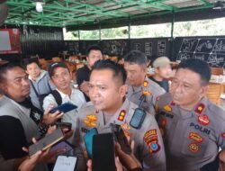 Kapolres Parimo Peringatkan Warga : Jangan Beli dan Kibarkan Bendera Terlarang Seperti Simbol “One Piece”
