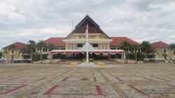 Rapat PETI Parigi Moutong Digelar Tertutup, Wabup Abdul Sahid Perintahkan Wartawan Keluar Ruangan
