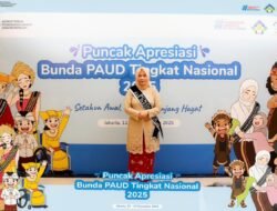 Hestiwati Nanga Raih Penghargaan Bunda PAUD Nasional 2025, Berkat Dedikasi dan Program Berkelanjutan.