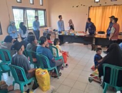 Penyaluran Bantuan Sosial di Kecamatan Parigi Selatan.