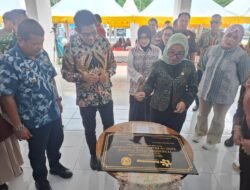 Pesan Penting Wamen Koperasi Farida Saat Membuka Pasar Tematik di Parigi Moutong