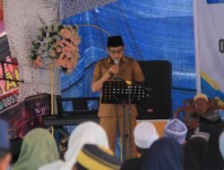 Bupati Erwin Burase Serahkan Bantuan Hibah Keagamaan kepada Pondok Pesantren di Parigi Moutong