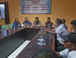 Bupati Parigi Moutong Pimpin Rapat di Ampibabo, Ingatkan Bahaya Kebakaran dan Pentingnya Data Desa