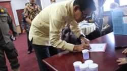 Tegaskan Komitmen Bebas Narkoba, Bupati dan Jajaran Berikan Contoh Nyata Melalui Tes Urin Langsung
