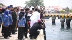 Bupati dan Wakil Bupati Bersama Forkopimda Tabur Bunga, Kenang Jasa Para Pahlawan