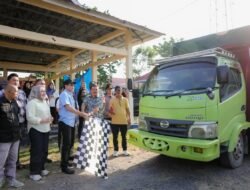 Bupati dan Wabup Hadiri Penyerahan Simbolis Bantuan Pangan Juli – September, Tekankan Transparaansi dan Keterbukaan Akses Wilayah Terpencil