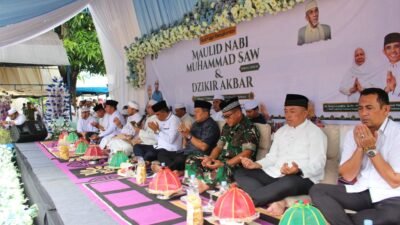 Maulid Nabi dan Zikir Akbar di Desa Donggulu, Kecamatan Kasimbar Momentum Memperkuat Iman dan Persatuan